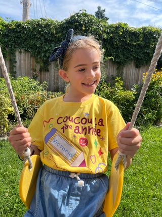 HELLO BACK TO SCHOOL 1st to 6th year - CUSTOMIZABLE T-SHIRT